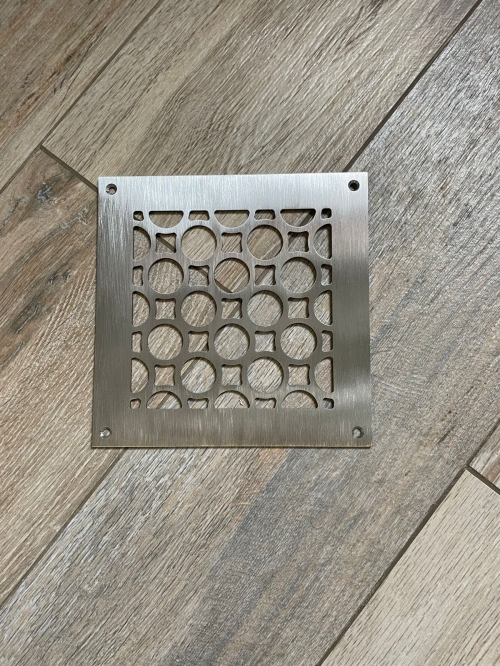 Вентиляционная решетка из нержавеющей стали NR 07 150х150